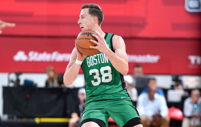 开云体育网址-关于窗口期波士顿凯尔特人备战德甲,内部沟通细节曝光,目标明确,赛程密集仍需轮换的信息-开云体育网址